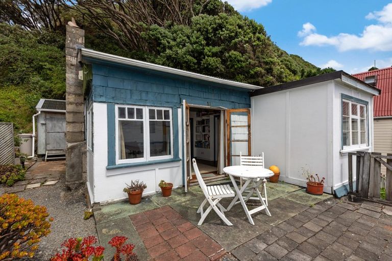 Photo of property in 27 Ocean Parade, Pukerua Bay, 5026