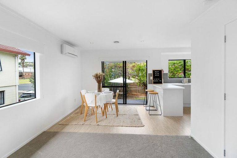 Photo of property in 642a Whangaparaoa Road, Stanmore Bay, Whangaparaoa, 0932