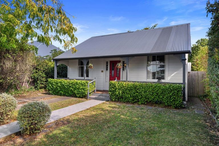 Photo of property in 33 Vagues Road, Northcote, Christchurch, 8052