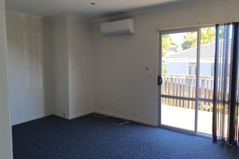 Photo of property in 26 Burbank Avenue, Manurewa, Auckland, 2102
