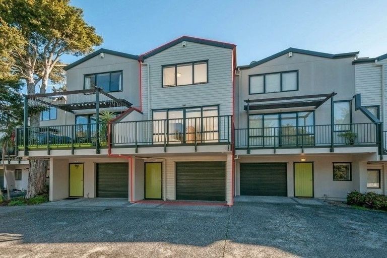 Photo of property in 41/8 Flynn Street, Birkdale, Auckland, 0626