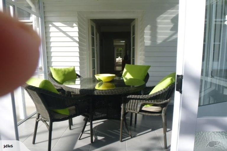 Photo of property in 76 Te Moana Road, Waikanae Beach, Waikanae, 5036