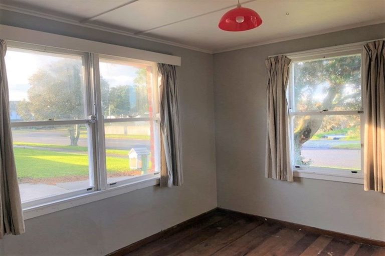 Photo of property in 2 Akatea Street, Gonville, Whanganui, 4501