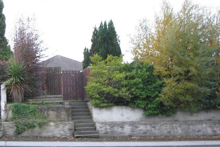 Photo of property in 212 Clyde Street, Balclutha, 9230