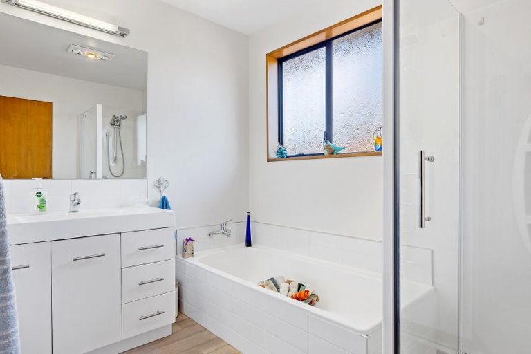 Photo of property in 2/24 Kingrove Street, Bishopdale, Christchurch, 8053