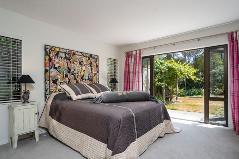 Photo of property in 33 New York Street, Martinborough, 5711