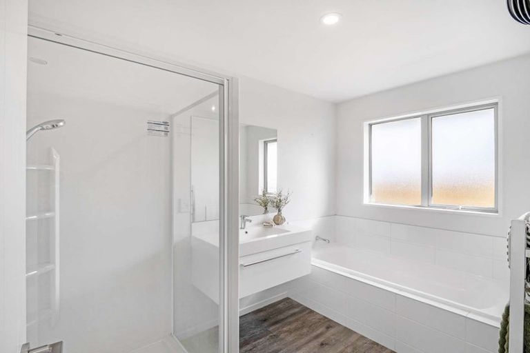 Photo of property in 14 Saint Adela Place, Woolston, Christchurch, 8062