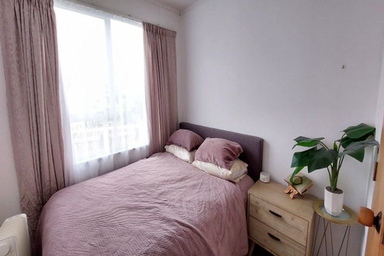 Photo of property in 162 Mark Avenue, Grenada Village, Wellington, 6037