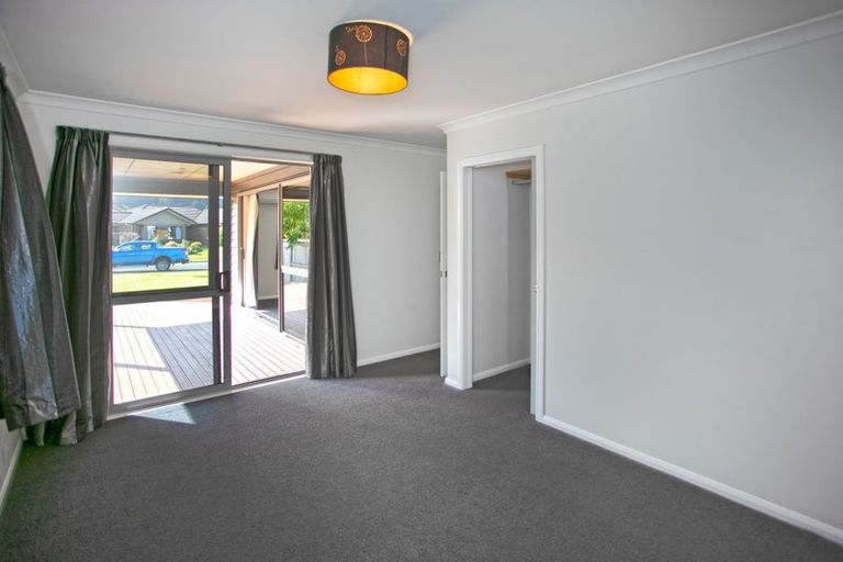 Photo of property in 35 Mary-ellen Place, Coromandel, 3506