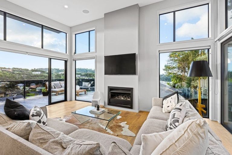 Photo of property in 21 Ariel Place, Snells Beach, 0920