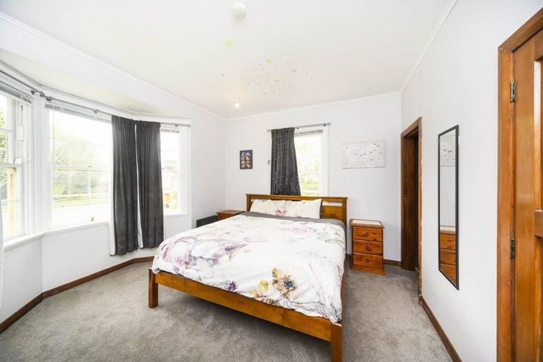 Photo of property in 118 Savage Crescent, West End, Palmerston North, 4412