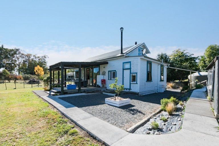 Photo of property in 284 White Road, Waipawa, Otane, 4277