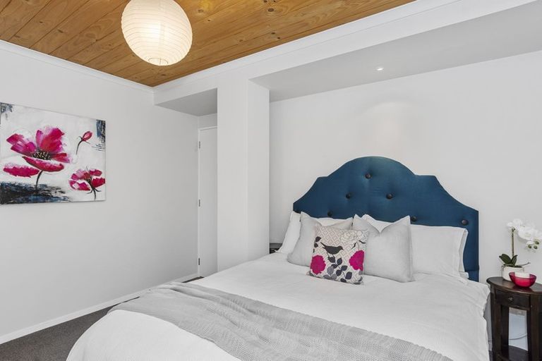 Photo of property in 131 Hinewa Road, Otumoetai, Tauranga, 3110