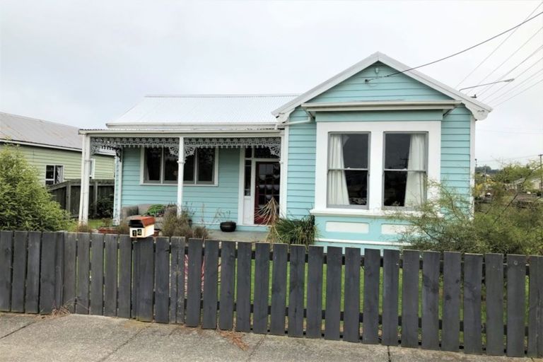 Photo of property in 14 Argyle Street, Balclutha, 9230