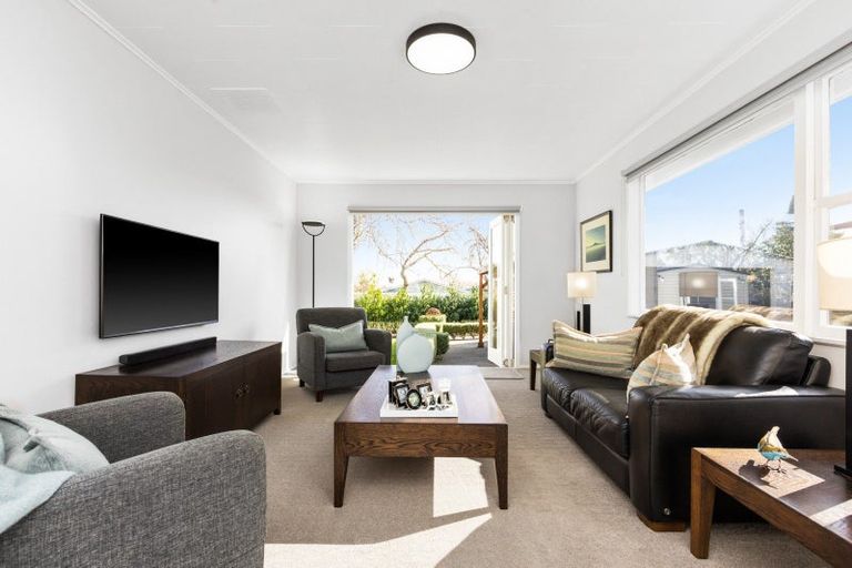 Photo of property in 62b Middle Road, Havelock North, 4130