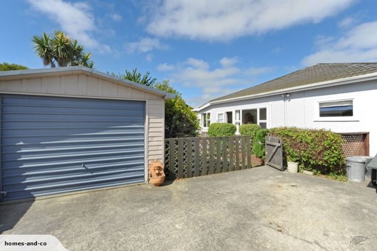 Photo of property in 90 Sawyers Arms Road, Northcote, Christchurch, 8052