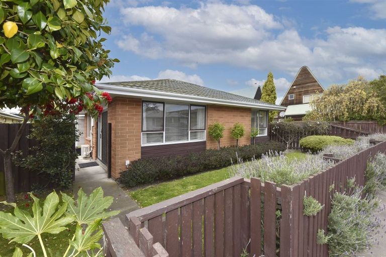 Photo of property in 1/26 Trafalgar Street, St Albans, Christchurch, 8014