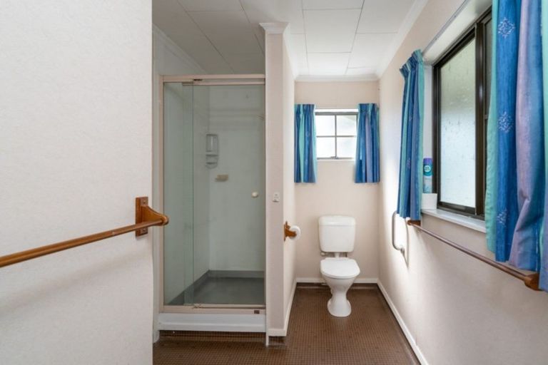 Photo of property in 2/80 Hinemoa Avenue, Taupo, 3330