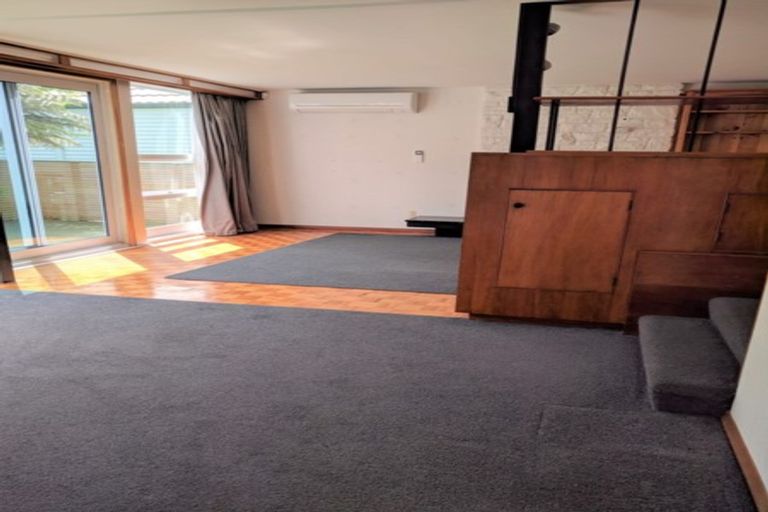 Photo of property in 44 Monaghan Avenue, Karori, Wellington, 6012