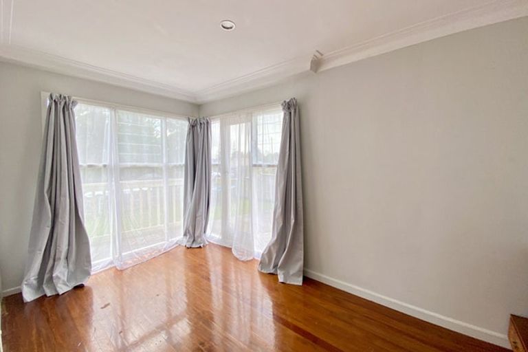 Photo of property in 1/16 Cliff Road, Papakura, 2110