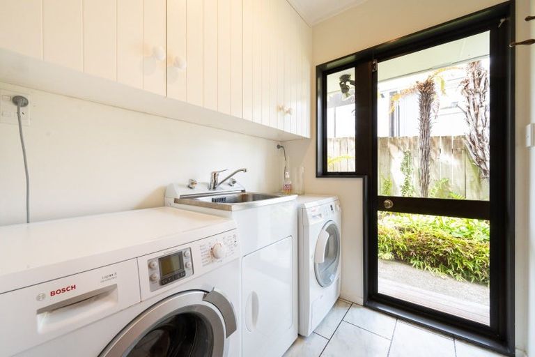 Photo of property in 21a Chambers Street, Havelock North, 4130