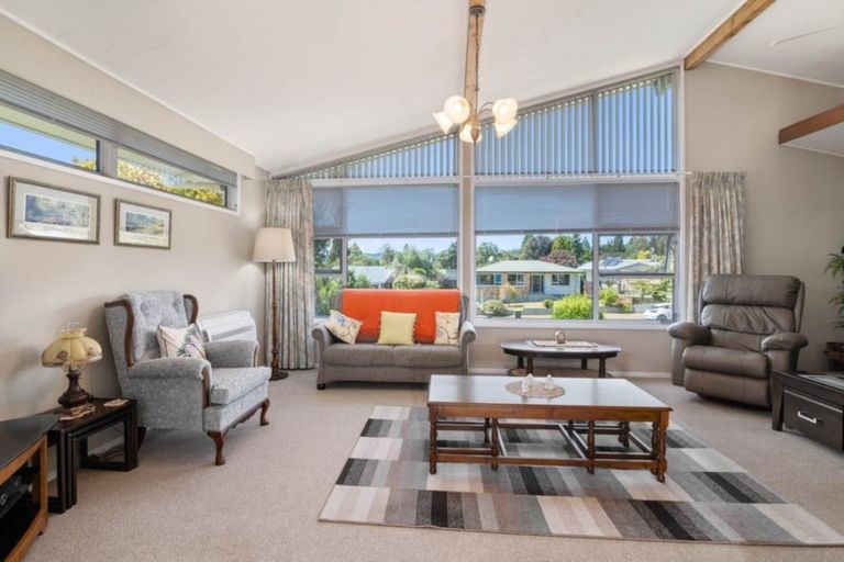 Photo of property in 21 Simmonds Crescent, Springfield, Rotorua, 3015