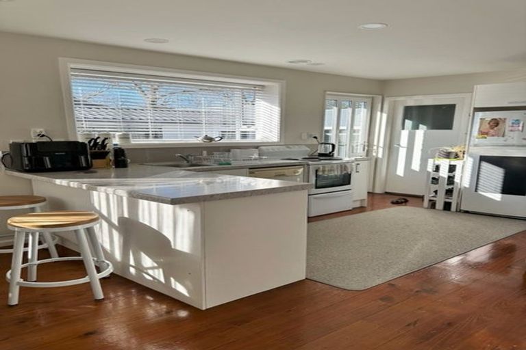 Photo of property in 1/34 Woodbury Street, Avonhead, Christchurch, 8042