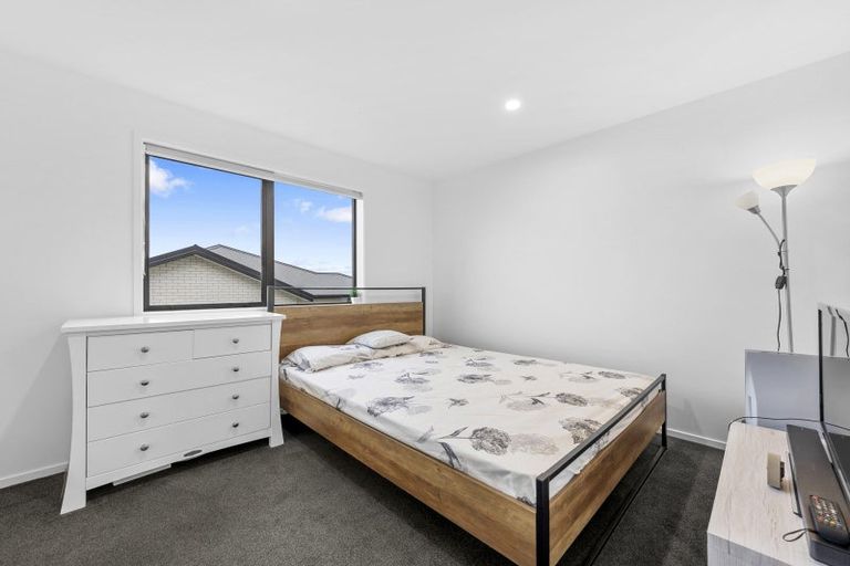Photo of property in 11 Te Rata Boulevard, Karaka, 2124