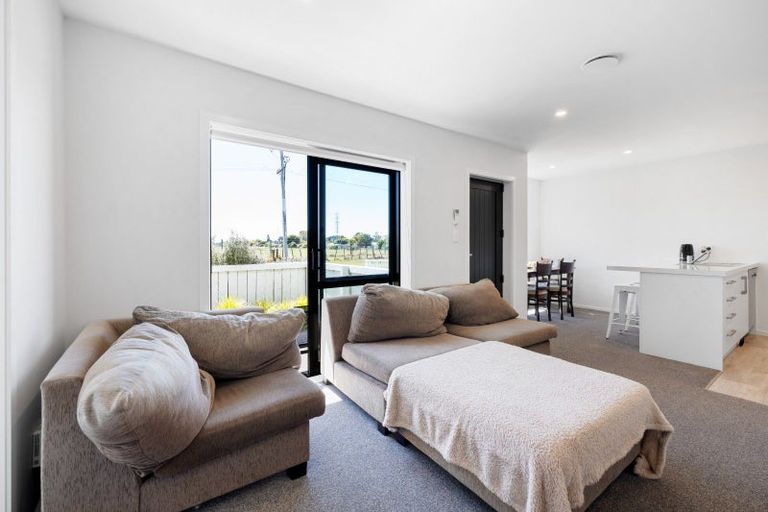 Photo of property in 1/135 Silverdale Road, Hillcrest, Hamilton, 3216