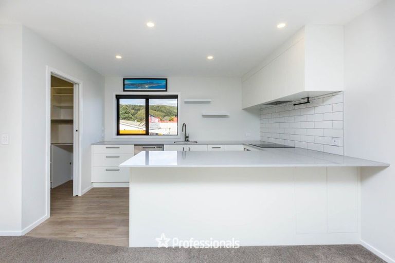 Photo of property in 12d Cairo Street, Upper Hutt Central, Upper Hutt, 5018