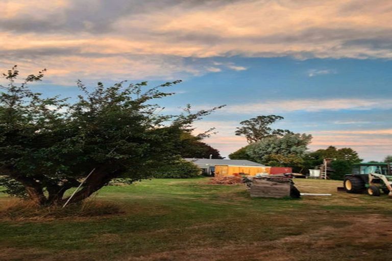 Photo of property in 897 Sandy Knolls Road, West Melton, Christchurch, 7675