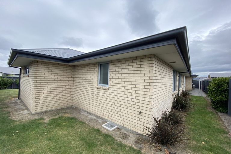 Photo of property in 16 Winfield Drive, Wigram, Christchurch, 8042