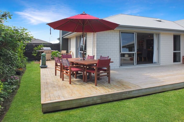 Photo of property in 10 Godwit Court, Foxton Beach, Foxton, 4815