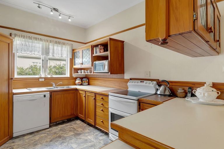 Photo of property in 32 Princess Street, Ranui, Porirua, 5024