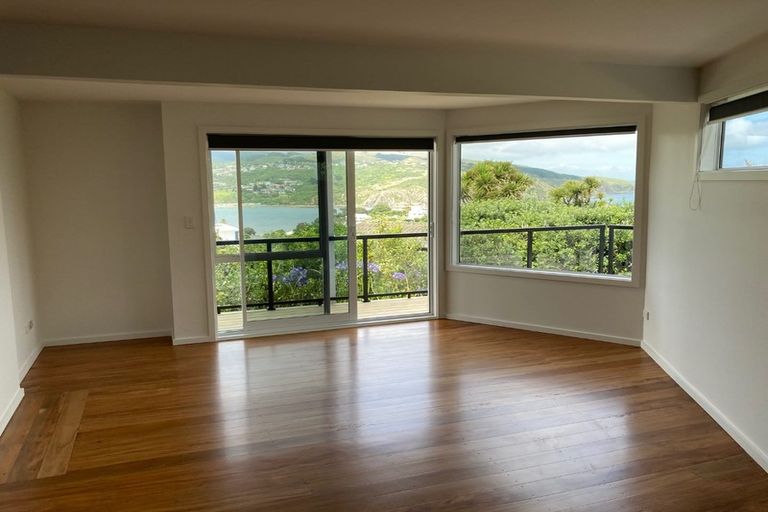 Photo of property in 35 Whanake Street, Titahi Bay, Porirua, 5022