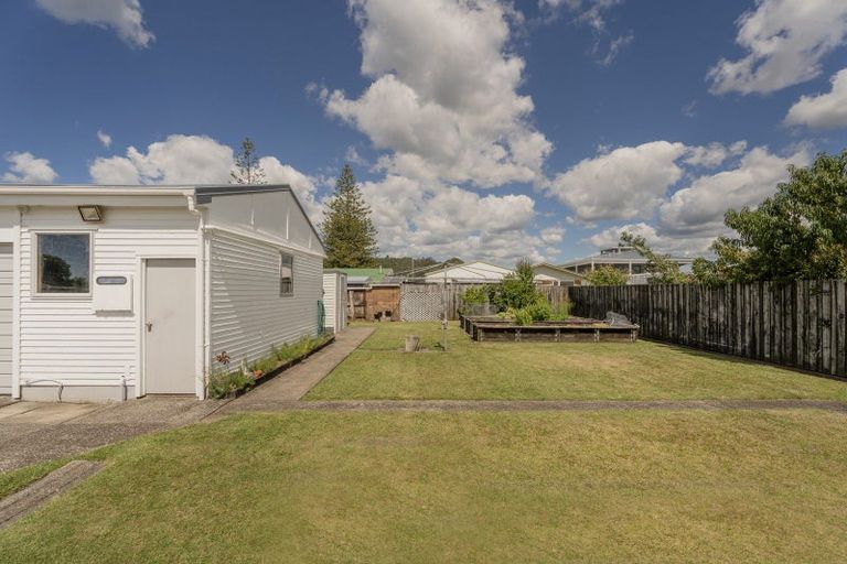 Photo of property in 98 Catherine Crescent, Whitianga, 3510