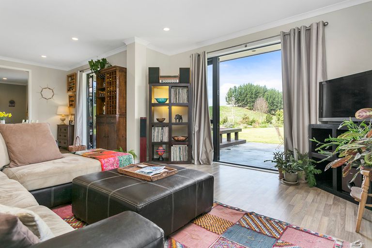 Photo of property in 37a Mangauika Road, Pirongia, Te Awamutu, 3876