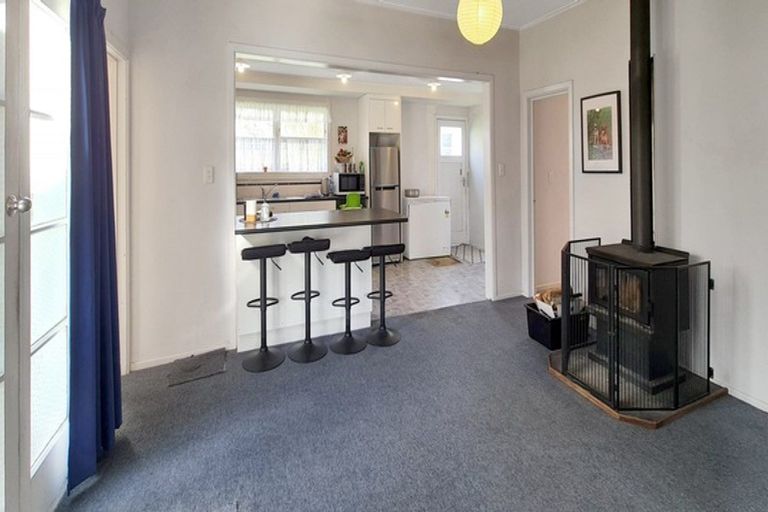 Photo of property in 22 Criterion Street, Bulls, 4818