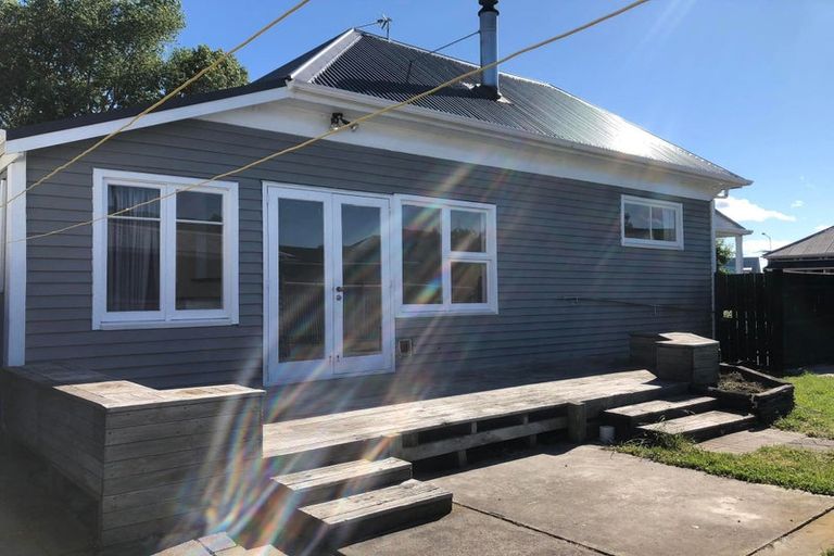 Photo of property in 2 Cecil Place, Waltham, Christchurch, 8023