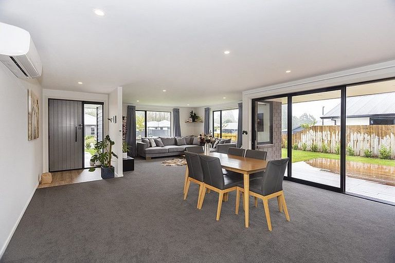 Photo of property in 14 Avoca Drive, Waiareka Junction, Oamaru, 9401