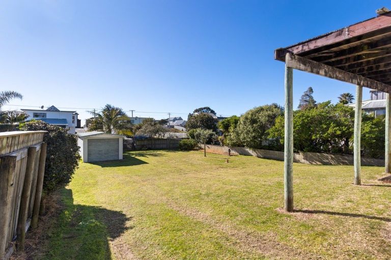 Photo of property in 1285 Papamoa Beach Road, Papamoa Beach, Papamoa, 3118