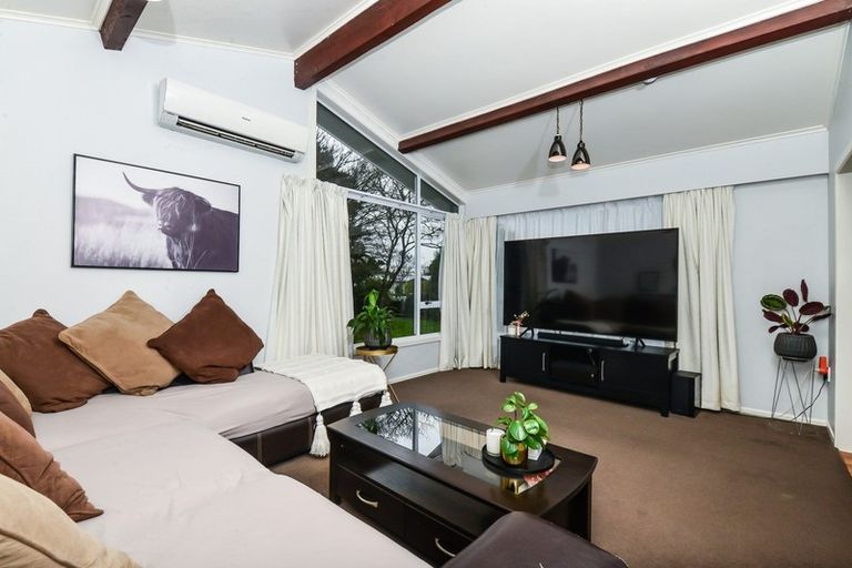 Photo of property in 2 Margaret Place, Deanwell, Hamilton, 3206