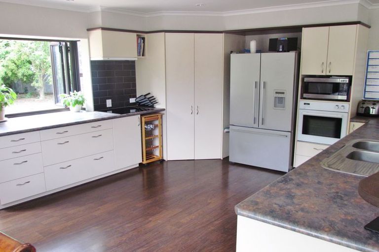 Photo of property in 21 Nash Place, Masterton, 5810