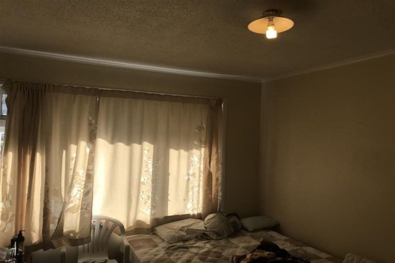 Photo of property in 1/27 Christmas Road, Manurewa, Auckland, 2102