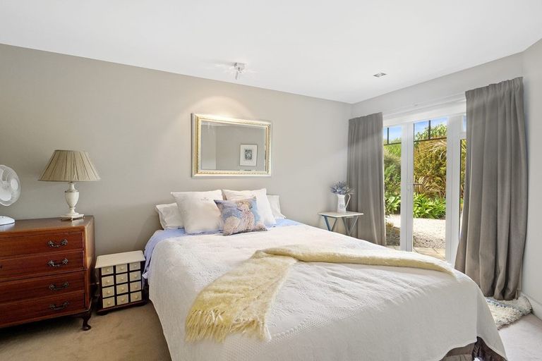 Photo of property in 21 Little Compton Mews, Snells Beach, 0920