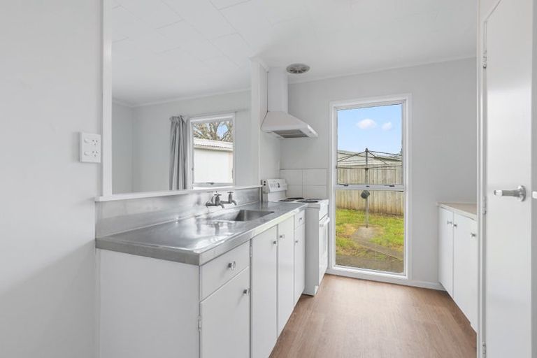 Photo of property in 12 Chantal Place, Red Hill, Papakura, 2110