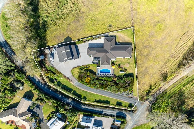 Photo of property in 22 Cullen Road, Waipu, 0582