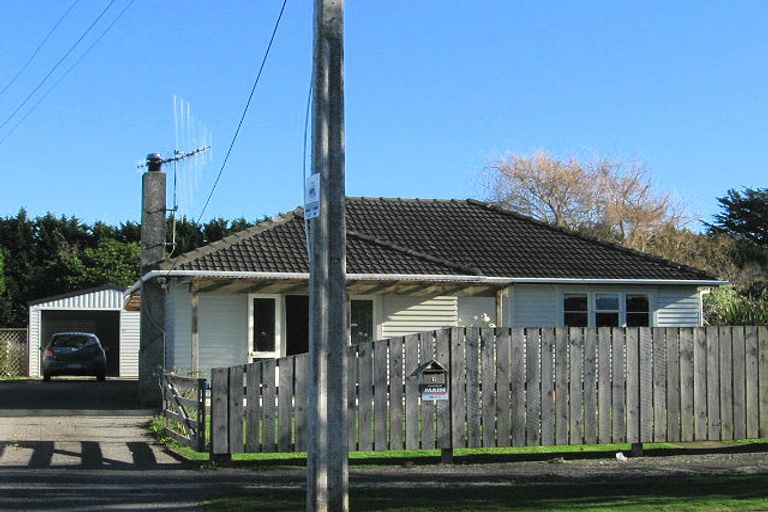 Photo of property in 1 Totara Street, Otaki, 5512