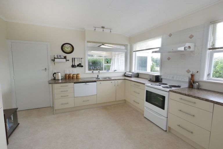 Photo of property in 1 Lemon Street, Otaki, 5512