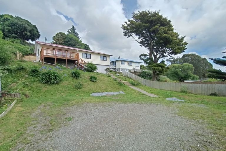 Photo of property in 38 Jackson Terrace, Ranui, Porirua, 5024